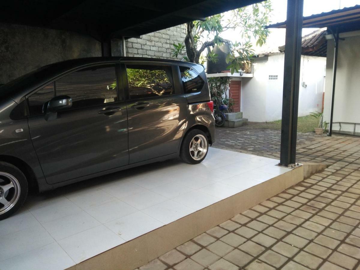 Made House Homestay And Dormitory Sanur Exterior foto